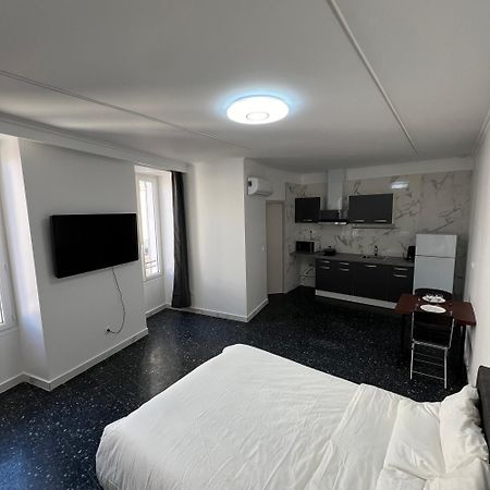 Suite St Charles, Canebiere, Vieux-Port มาร์กเซย ภายนอก รูปภาพ
