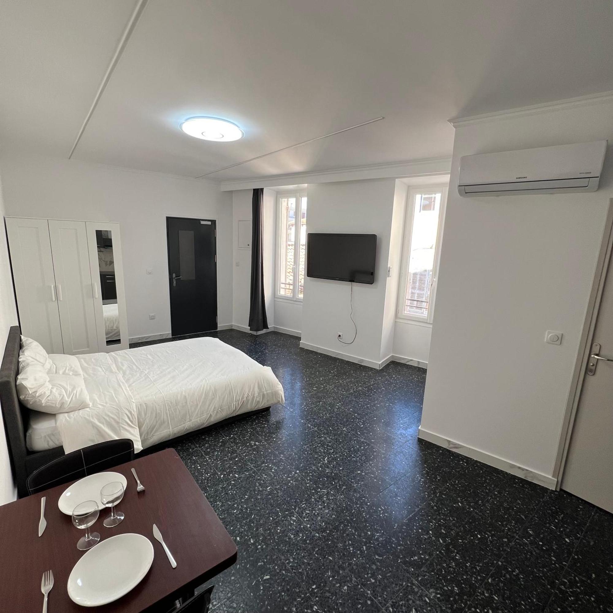 Suite St Charles, Canebiere, Vieux-Port มาร์กเซย ภายนอก รูปภาพ
