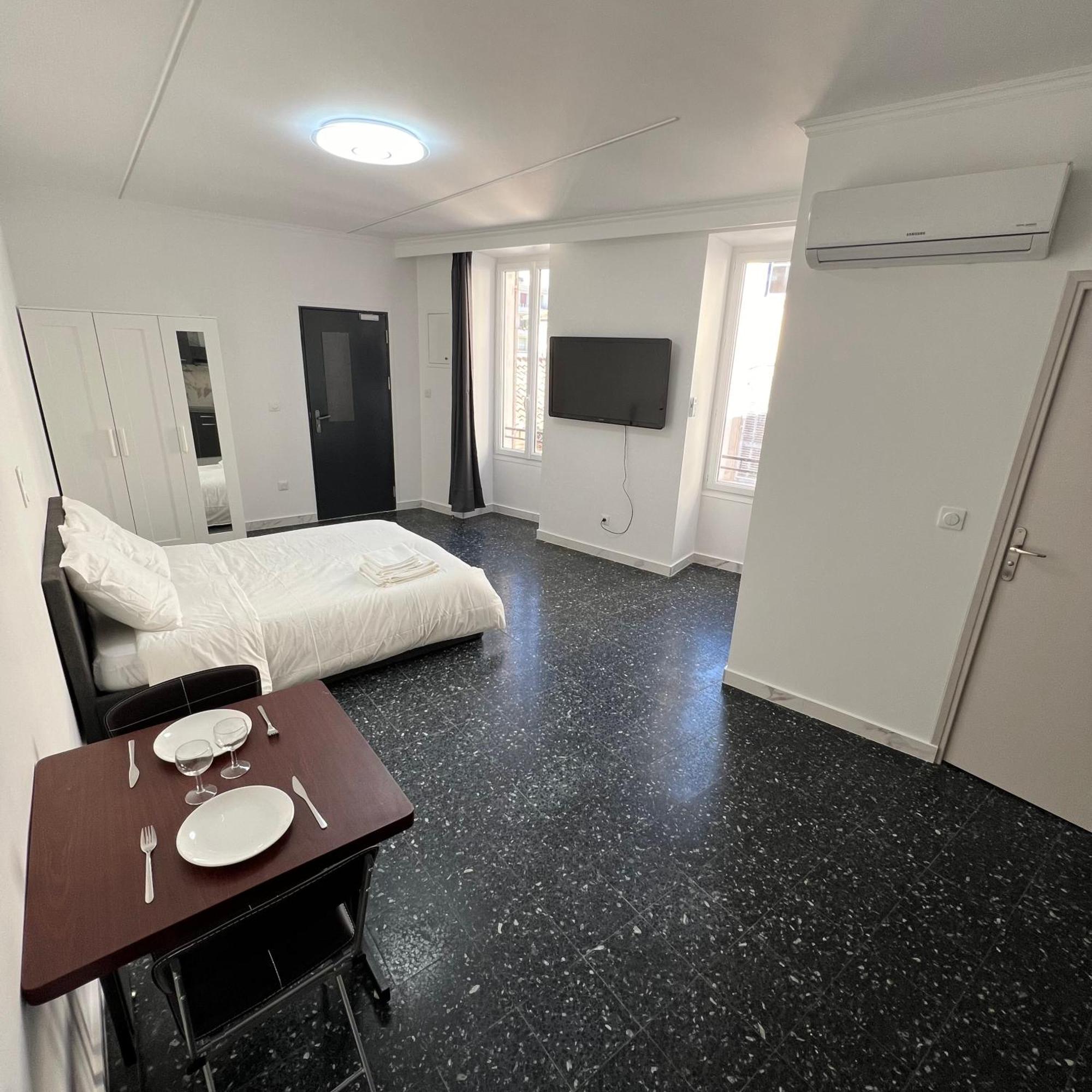 Suite St Charles, Canebiere, Vieux-Port มาร์กเซย ภายนอก รูปภาพ
