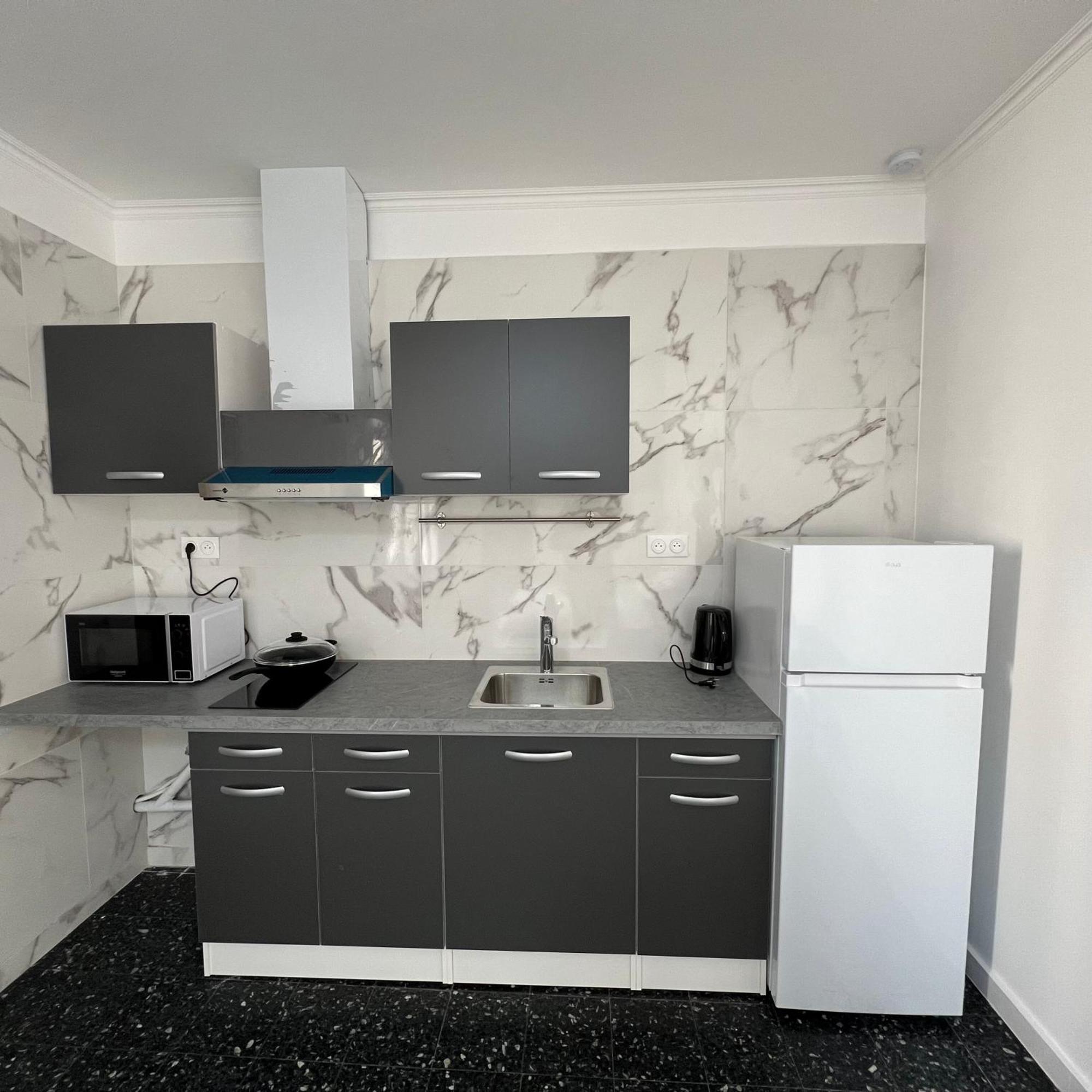 Suite St Charles, Canebiere, Vieux-Port มาร์กเซย ภายนอก รูปภาพ